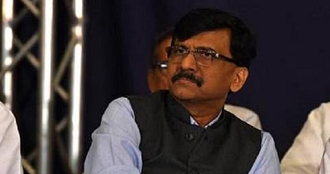 போராட்டத்தை ஆதரித்ததற்காக தீபிகாவின் சினிமாவை பார்க்கக்கூடாது என புறக்கணிப்பதா? - சிவசேனா மூத்த தலைவர் கண்டனம்