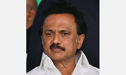 இலங்கை தமிழர்களை அதிமுக அரசு ஏமாற்றுகிறது: இரட்டை குடியுரிமை விவகாரத்தில் மு.க.ஸ்டாலின் குற்றச்சாட்டு
