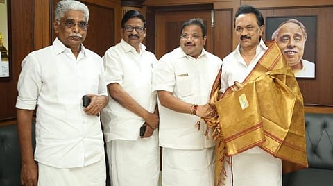 பிரச்சினைக்கு முற்றுப்புள்ளி; கூட்டணி குறித்துப் பொதுவெளியில் யாரும் பேசக்கூடாது: ஸ்டாலின் அறிவுறுத்தல்