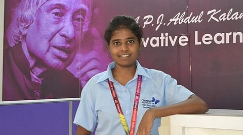 ‘வேண்டாம்’ என பெயர் வைக்கப்பட்ட மாணவி; பாலின சமத்துவத்தின் தூதுவரானது எப்படி?