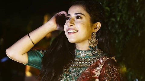 பிரபல இந்தி சின்னத்திரை நடிகை சேஜல் ஷர்மா தற்கொலை