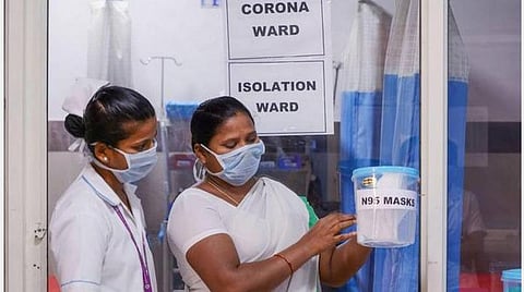 இந்தியாவில் 2-வது நபருக்கு கரோனா வைரஸ் பாதிப்பு: கேரளாவில் மருத்துவமனையில் அனுமதி; 3 பேர் கைது
