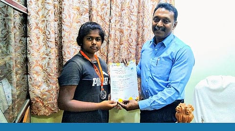 65-வது என்எஸ்ஜிஎப் விளையாட்டுப் போட்டி: வில்வித்தை பிரிவில் தமிழக மாணவிக்கு வெள்ளிப்பதக்கம்