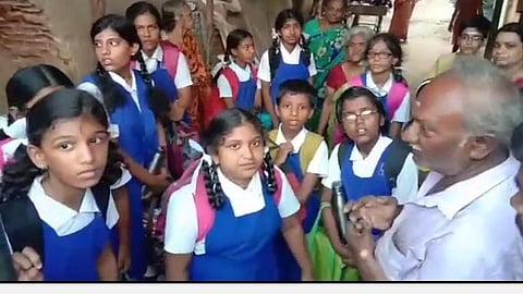 ராமலிங்கம் மறைவால் வாடி நிற்கும் பள்ளிக் குழந்தைகள்