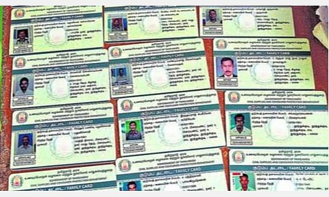 தமிழக பட்ஜெட் 2020: ரேஷன் ‘ஸ்மார்ட் கார்டு’ இருந்தால் எந்த கடையிலும் பொருள் வாங்கலாம்