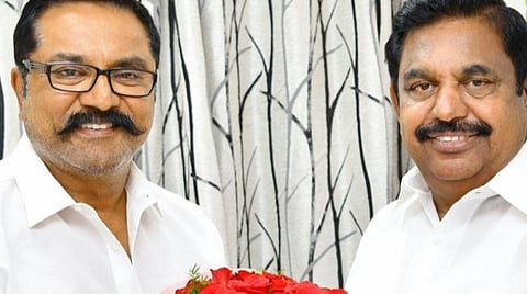 சரத்குமார் மற்றும் முதல்வர் பழனிசாமி | கோப்புப் படம்.