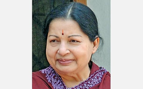 முன்னாள் முதல்வர் ஜெயலலிதாவின் 72-வது பிறந்த தினம்; பெண் குழந்தைகள் பாதுகாப்பு தினமாக கொண்டாட்டம்: அதிமுக சார்பில் இன்று நலத்திட்ட உதவிகள் வழங்க சிறப்பு ஏற்பாடு