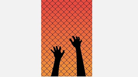 பல்லடம் அருகே ஸ்டேட் வங்கி கிளையில் பெட்டகத்தை துளையிட்டு பணம், நகை கொள்ளை