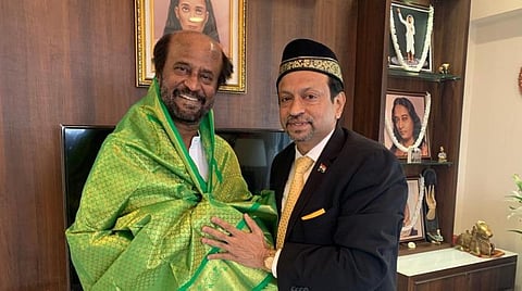 ரஜினியுடன் ஹஜ் அசோசியேஷன் தலைவர் திடீர் சந்திப்பு