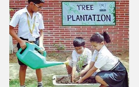 நிகரெனக் கொள்வோம் 06: சொல்லுக்கும் செயலுக்குமான இடைவெளி