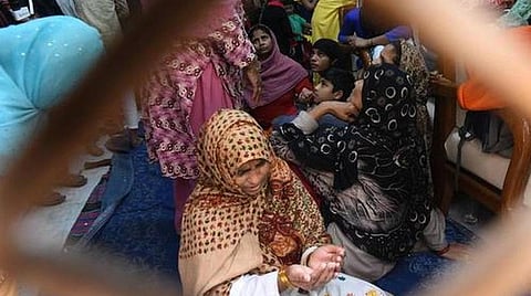 வடகிழக்கு டெல்லியில் கலவரத்தினால் பாதிக்கப்பட்டவர்கள் தனியார் முகாமில் தங்கவைக்கப்பட்டுள்ளனர். | படம்: சந்தீப் சக்சேனா.