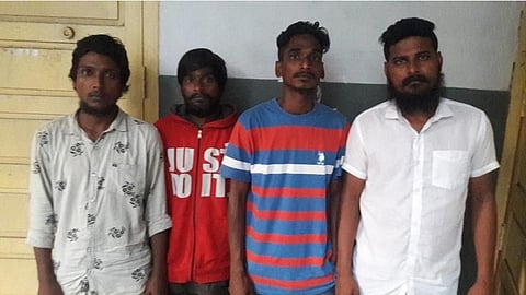 தேனாம்பேட்டையில் நாட்டு வெடிகுண்டு வீசிய வழக்கு: மதுரை நீதிமன்றத்தில் 4 பேர் சரண்