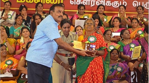 அன்னம் பகிர்ந்திடும் காந்திமதி அம்மா: மகளிர் தினத்தில் அறிய வேண்டிய மதுரை நகரின் சக்தி