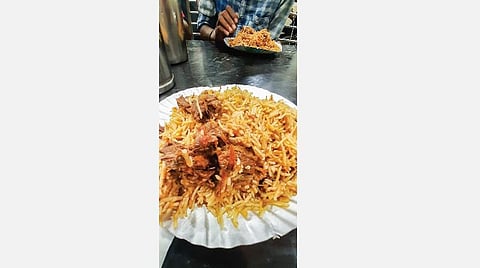 நள்ளிரவில் கூடும் பிரியாணி இளைஞர்கள்!