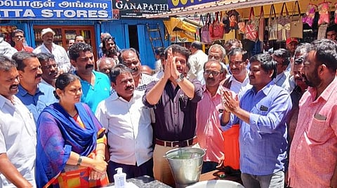 உதகை நகராட்சி சார்பில் கரோனா விழிப்புணர்வு நிகழ்ச்சி.