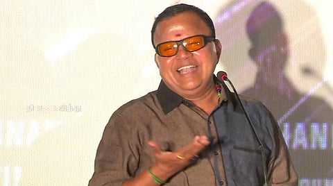 மகான் புகுந்தார்; அத்துடன் க்ளோஸ்: விஷாலை மறைமுகமாகச் சாடிய ராதாரவி
