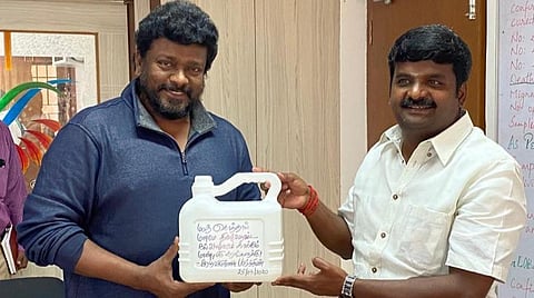 சுகாதாரத்துறை அமைச்சரை நேரில் சந்தித்து வாழ்த்திய பார்த்திபன்
