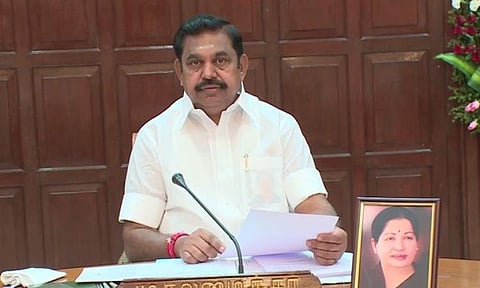 கரோனா தடுப்பு: முதல்வர் தலைமையில் ஆலோசனைக் கூட்டம்; அமைச்சர், அதிகாரிகள் பங்கேற்பு