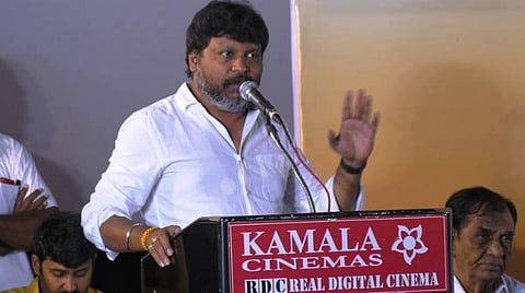 தொலைக்காட்சி நிறுவனங்கள், ஆன்லைன் ஸ்ட்ரீமிங் தளங்களுக்குத் தயாரிப்பாளர் ஜே.எஸ்.கே வேண்டுகோள்