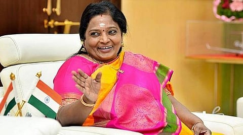 கோவிட்-19 மருந்துக் கலவையில் கற்பூரம்; கற்பூரத்துடன் பிரார்த்தனை செய்யுங்கள்: ஆளுநர் தமிழிசை ட்வீட்