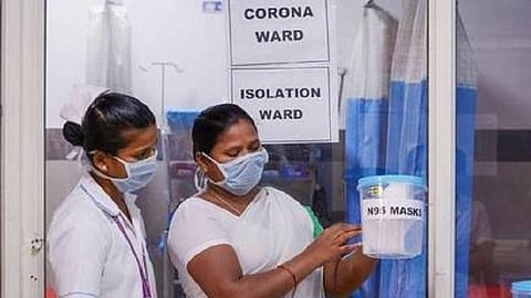 தென்காசியில் கரோனா அறிகுறி இருப்பவர்களுக்கு அரசு மருத்துவமனைகள், நகர்ப்புற ஆரம்ப சுகாதார நிலையங்களில் சளி, ரத்த மாதிரி சேகரிப்பு- ஆட்சியர் அறிவிப்பு