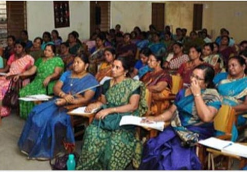 ஆன்லைன் மூலம் 12-ம் வகுப்பு விடைத்தாள்கள் திருத்தலாம்: தமிழ்நாடு ஆசிரியர் சங்கம் யோசனை