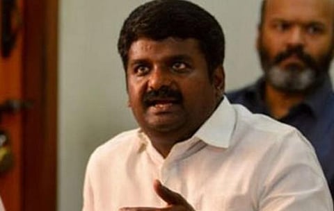 மேலும் 38 பேருக்கு கரோனா தொற்று; பாதிப்பு எண்ணிக்கை 1242 ஆக உயர்வு; தமிழகத்தில் 1.5 லட்சம் பேருக்கு சிகிச்சை அளிக்கும் மருத்துவ உபகரணங்கள் உள்ளன: அமைச்சர் விஜயபாஸ்கர் பேட்டி