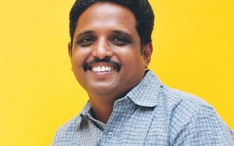 ஜோசியம் கூறாமல் தமிழகத்தில் கரோனா பரிசோதனைகளை அதிகரிக்கவும்: மதுரை எம்.பி. சு.வெங்கடேசன்
