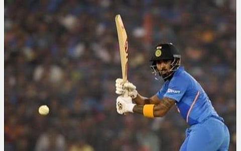 கே.எல்.ராகுல் மீது சுமையை ஏற்றக்கூடாது; அவர் பேட்டிங் போய்விடும்: முகமது கைஃப் கருத்து