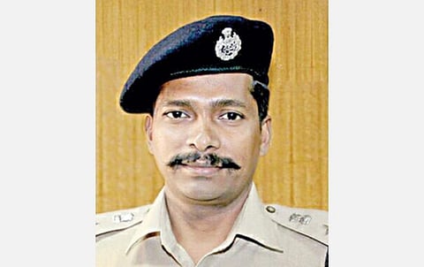காவல் துணை ஆணையர் பாடிய கரோனா விழிப்புணர்வு பாடல் வெளியீடு