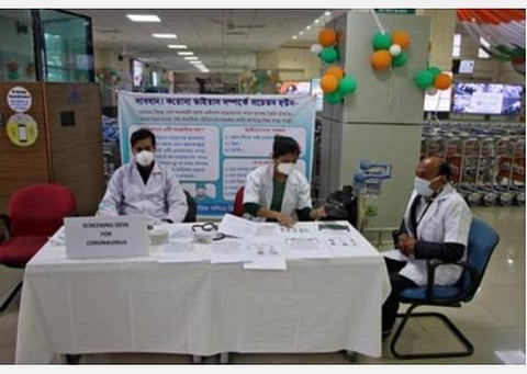சமூக விலக்கல் என்பது கரோனாவுக்கு எதிராக உழைப்பவர்களை விலக்குவதா?- இந்த மனித விரோத கொடூரத்துக்கு வைப்போம் முற்றுப்புள்ளி