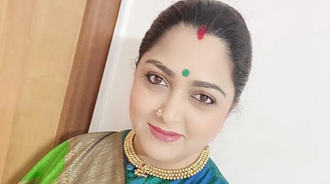 சாப்பிடுங்கள்; அவற்றைக் காட்சிப்படுத்தாதீர்கள்: குஷ்பு வேண்டுகோள்