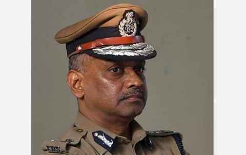 போலீஸாருக்கு சுழற்சி முறையில் ஓய்வு: காவல் ஆணையர் ஆலோசனை