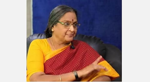 ’’75 ரூபாய்ல ஆரம்பிச்ச என் தூர்தர்ஷன் வேலை; ‘டாய்லெட்’ க்ளீன் பண்ண ஓகே சொன்னேன்!’’ - நடிகை வடிவுக்கரசி பிரத்யேகப் பேட்டி