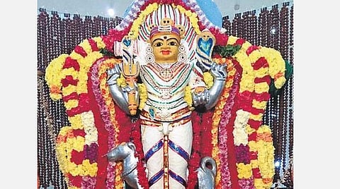 கஷ்டமும் நஷ்டமும் இனியில்லை; கடனில் இருந்து மீட்டெடுப்பார் காலபைரவர்!
