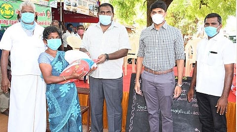 கரோனா வைரஸ் பரவலைத் தடுக்க அரசின் நடவடிக்கைகளுக்கு மக்கள் முழு ஒத்துழைப்பு அளிக்க வேண்டும்: உயர்நீதிமன்ற நீதிபதி எஸ்.எஸ்.சுந்தர் வேண்டுகோள்
