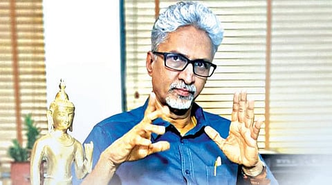 கரோனா கிருமியின் பரவலை ஏற்க நாம் தயாராக வேண்டும்!- மருத்துவர் - அரசியலர் செந்தில் பேட்டி