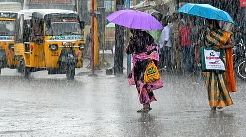 வெப்பச்சலனம், மேலடுக்கு சுழற்சியால் தென் மாவட்டங்களில் இன்று கனமழை பெய்யும்- வானிலை ஆய்வு மையம் அறிவிப்பு