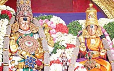 மீனாட்சி திருக்கல்யாணத்துக்கு எதிராக: முகநூலில் கருத்து பதிவிட்ட 8 பேர் மீது வழக்கு