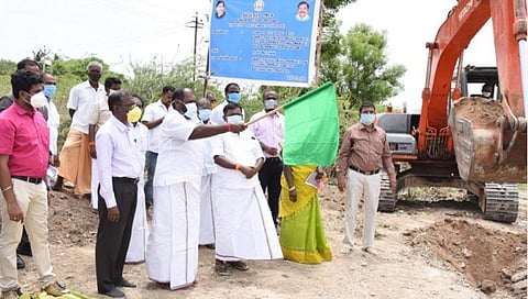 தமிழகத்தில் ரூ.498.51 கோடியில் 1,387 கண்மாய்கள் புனரமைப்பு: அமைச்சர் ஆர்.பி.உதயகுமார் தகவல்