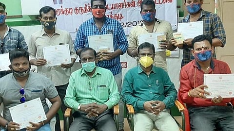 காரைக்குடியில் ஊரடங்கிலும் உயிர்காத்த வாட்ஸ்ஆப் குழு: 60 நாட்களில் 130 பேருக்கு ரத்ததானம்