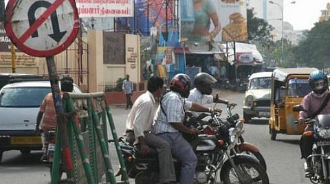 தமிழகத்தில் முதன்முறையாக சென்னையில் போக்குவரத்து விதிகளை மீறுவோர் அபராதத்தை ஆன்லைனில் செலுத்த ‘மெய்நிகர் நீதிமன்றம்’- நீதிபதி டி.ஒய்.சந்திரசூட் இன்று தொடங்கி வைக்கிறார்