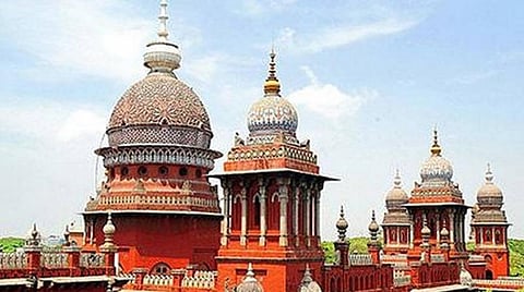 9 மாவட்டங்களில் வழக்கமான நடைமுறையில் நீதிமன்ற பணிக்கு பரிந்துரை- உயர் நீதிமன்றத்தில் காணொலியில் விசாரணை