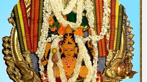 குற்றாலம் பக்கம் குறை தீர்க்கும் குமரனின் கோயில் - வைகாசி விசாகத்தில் விளக்கேற்றி வேண்டுங்கள்!