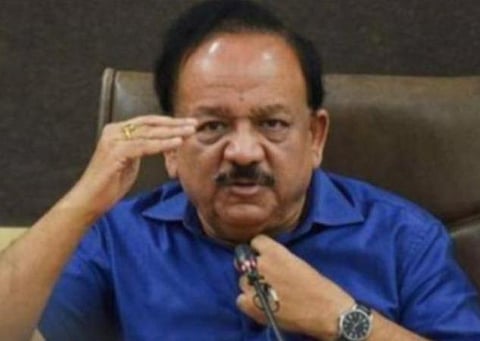 மகாராஷ்டிராவில் அதிகரிக்கும் கரோனா தொற்று; மாநில அமைச்சர்கள், அதிகாரிகளுடன் ஹர்ஷ் வர்தன் ஆலோசனை