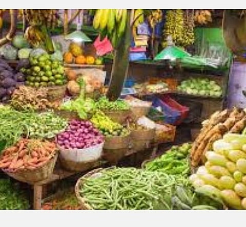கோயம்பேடு போல் மதுரை காய்கனி மார்க்கெட்டும் மூடல்: கரோனா தொற்றால் மாவட்ட நிர்வாகம் திடீர் முடிவு