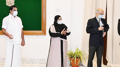 இணையதளத்தைத் தொடங்கி வைக்கும் முதல்வர் பழனிசாமி