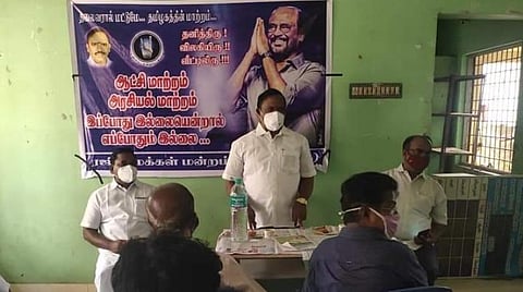 ரஜினிகாந்த் வீட்டுக்கு வெடிகுண்டு மிரட்டல் விடுத்தது 15 வயதுச் சிறுவன்: குடும்ப நிலை அறிந்து உதவிய ரசிகர் மன்றத்தினர்
