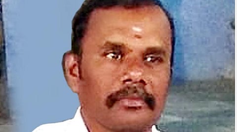 பெரம்பலூர் மதன கோபாலசுவாமி கோயில் செயல் அலுவலர் மணி .