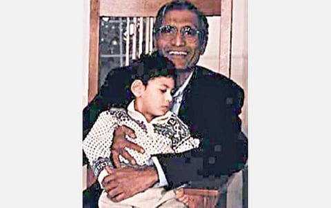 தந்தையர் தினத்தில் தனது தந்தையை நினைவுகூர்ந்த சத்ய நாதெல்லா